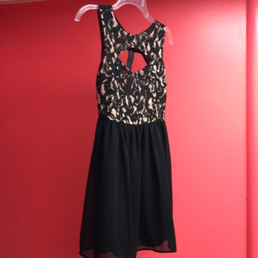 Cut out lace dress